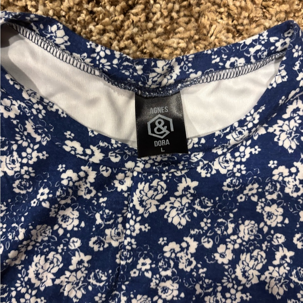 Agnes & Dora tiered tunic tanks bundle - Picture 4 of 6